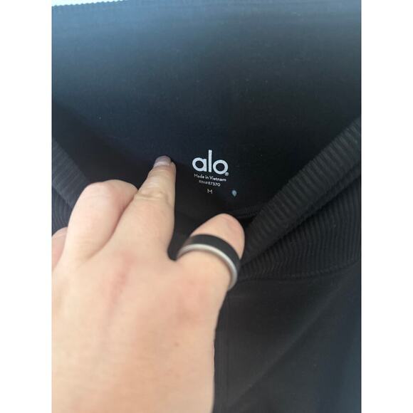ALO YOGA High-Waist Alosoft Lounge Legging Black Size Medium - Picture 7 of 9